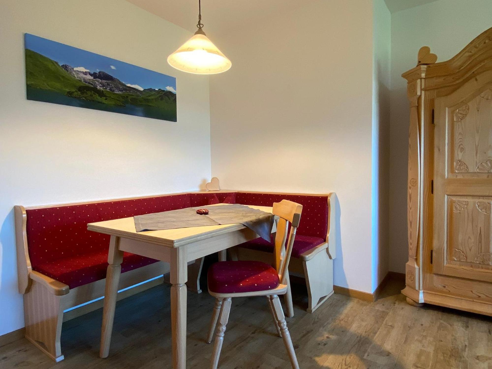 Hemerhof - Ferienwohnungen Oberstdorf Pokoj fotografie
